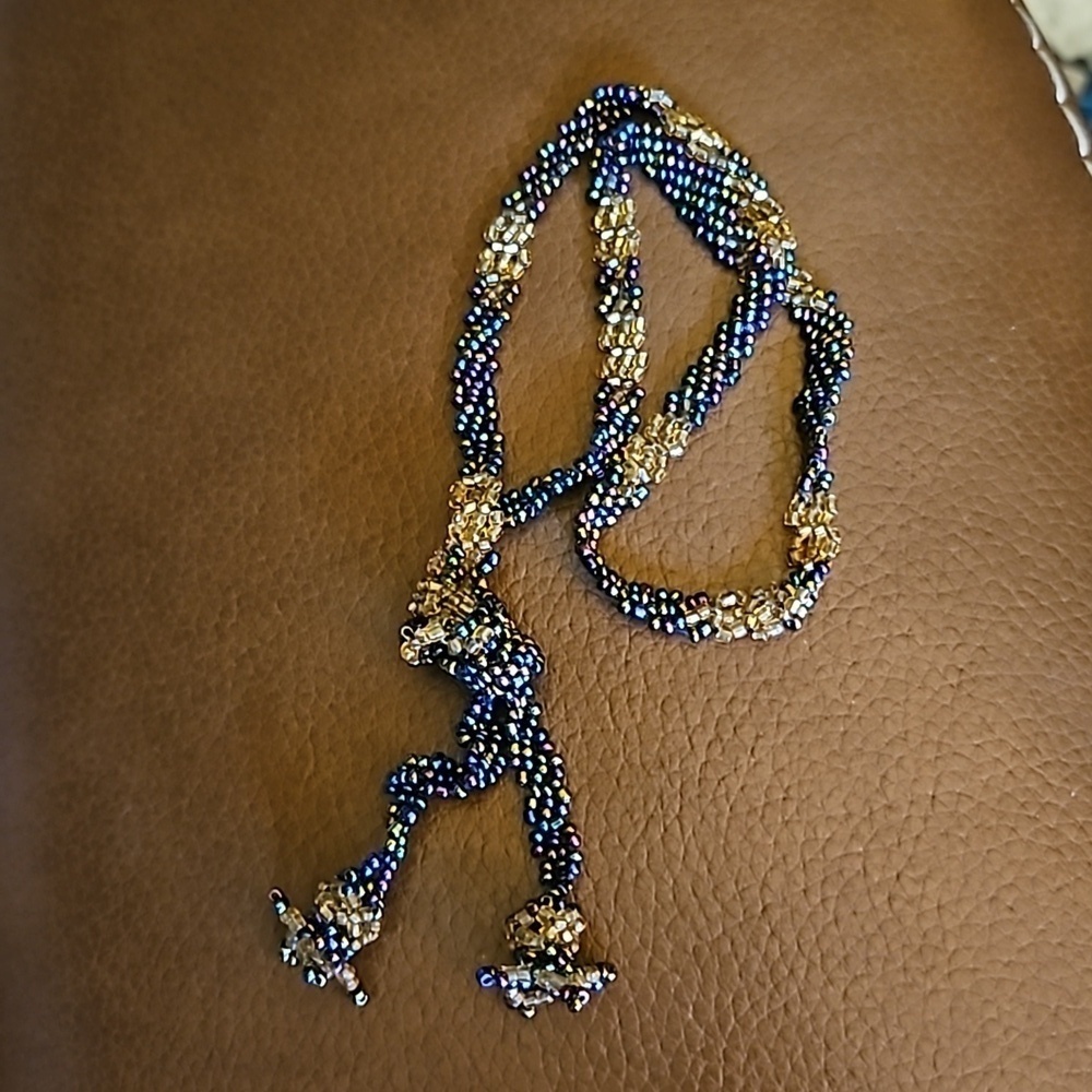 HANDMADE Woven Peacock Glass Seed Beaded Lariat Necklace - Picture 2 of 7